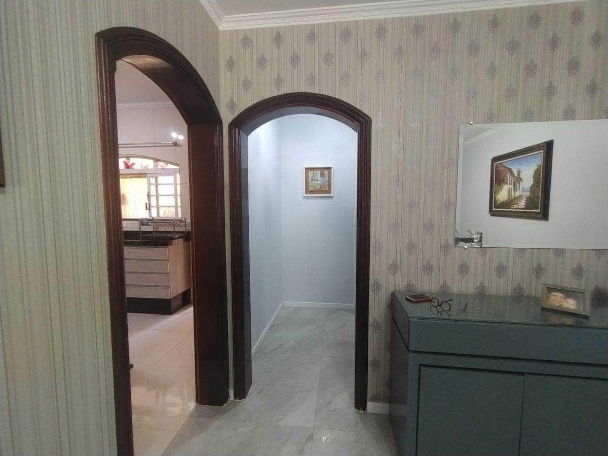 Casa, 3 quartos, 220 m² - Foto 6