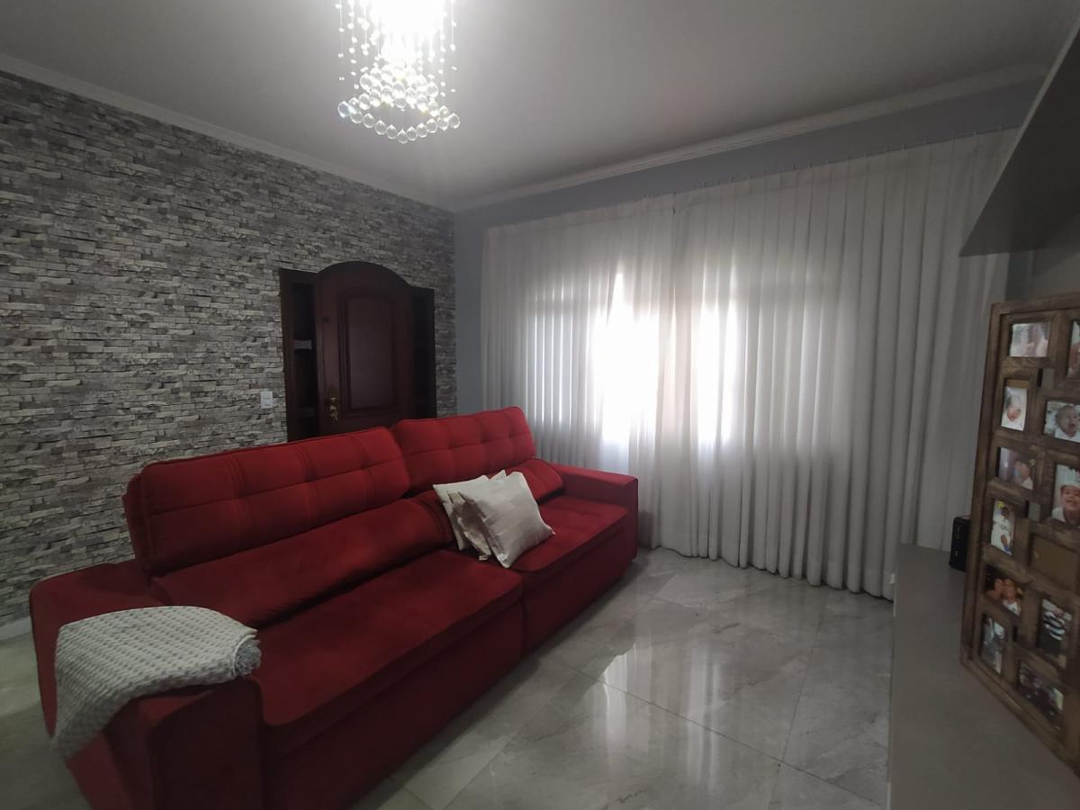 Casa, 3 quartos, 220 m² - Foto 2