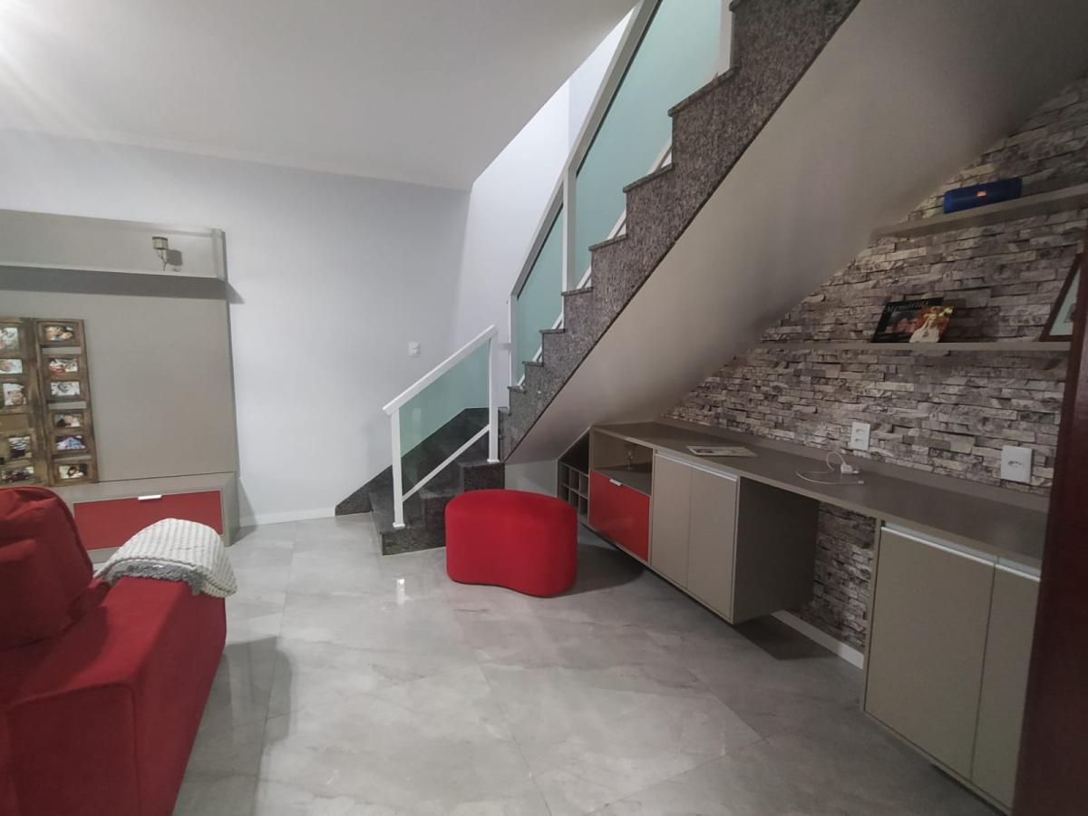 Casa, 3 quartos, 220 m² - Foto 4