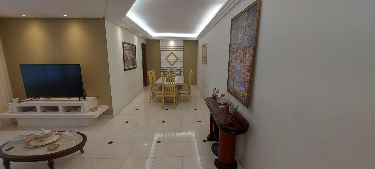 Apartamento, 3 quartos, 130 m² - Foto 2